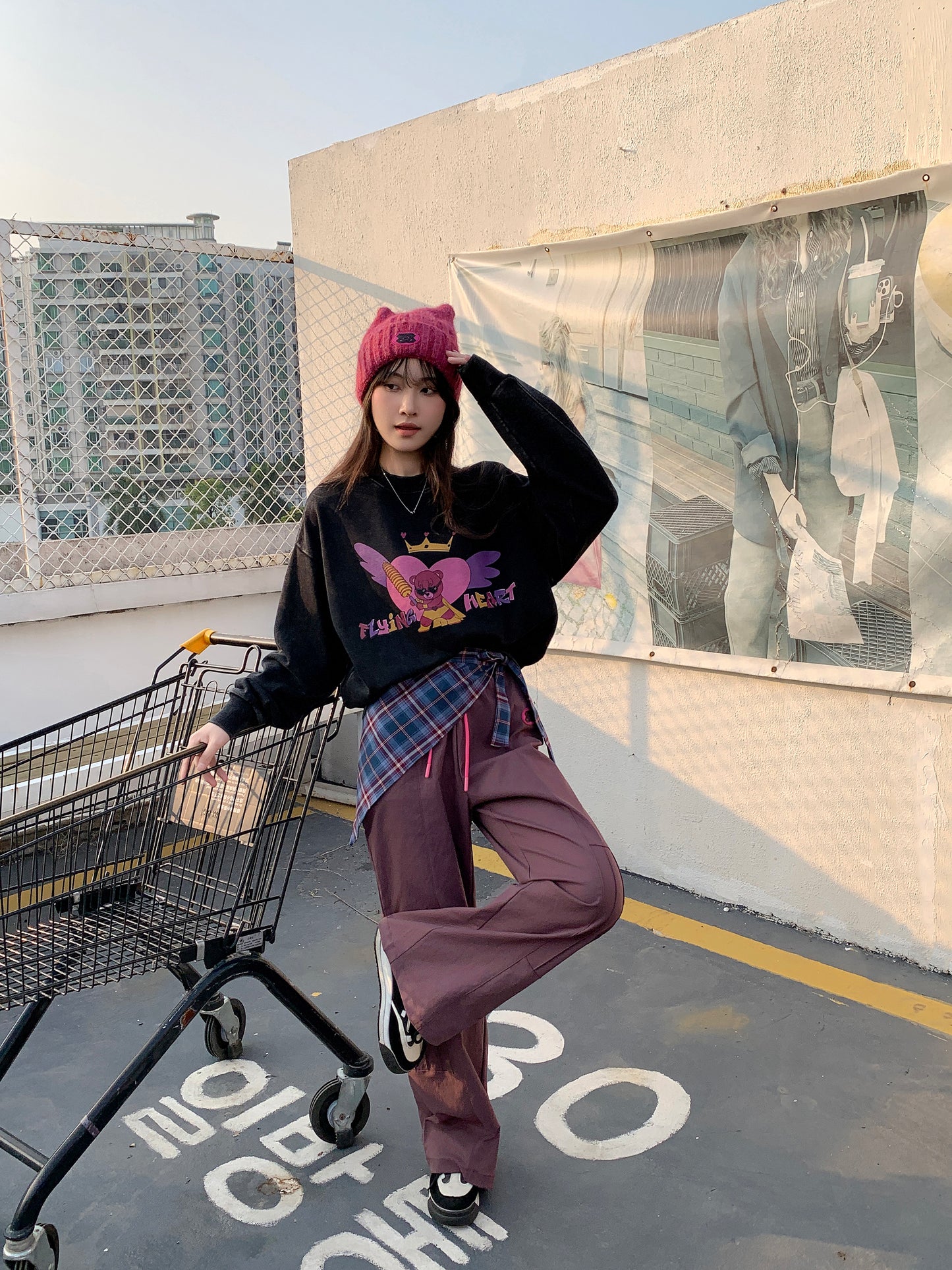 MXN Magenta Bear Oversize Sweater with washed effect| Black